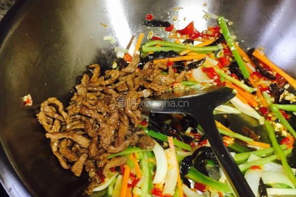 川菜经典——鱼香肉丝的做法图解7