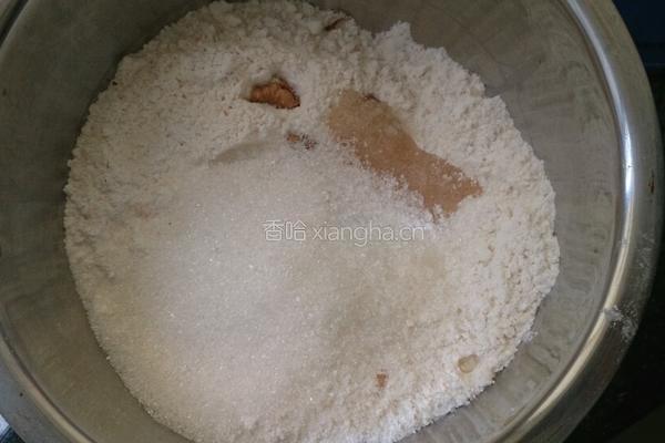 可可花生核蛋糕的做法图解1