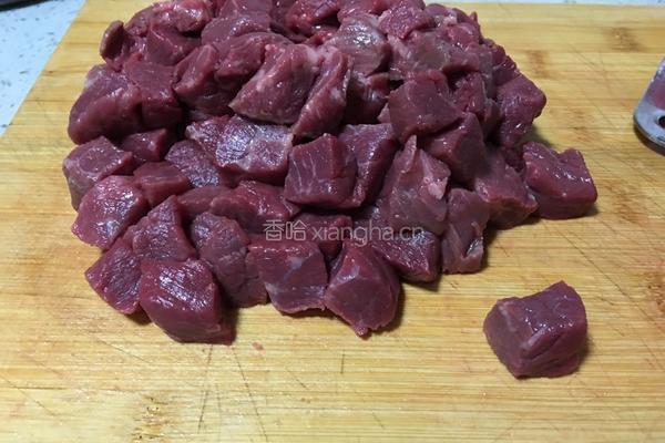 咖喱土豆牛肉的做法图解1