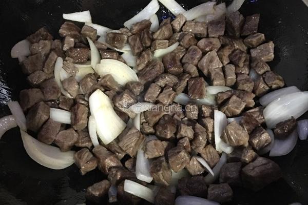 咖喱土豆牛肉的做法图解8