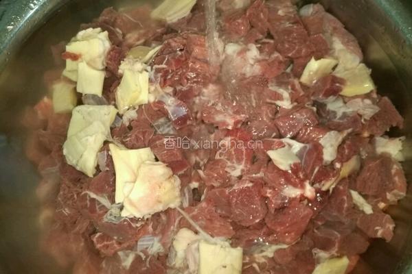高压锅牛肉的做法图解3