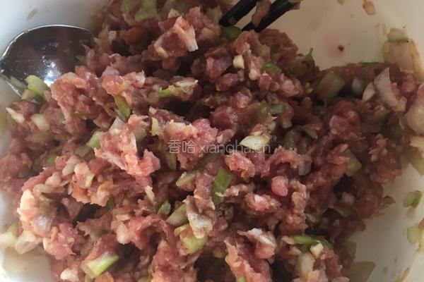千层肉饼的做法图解1