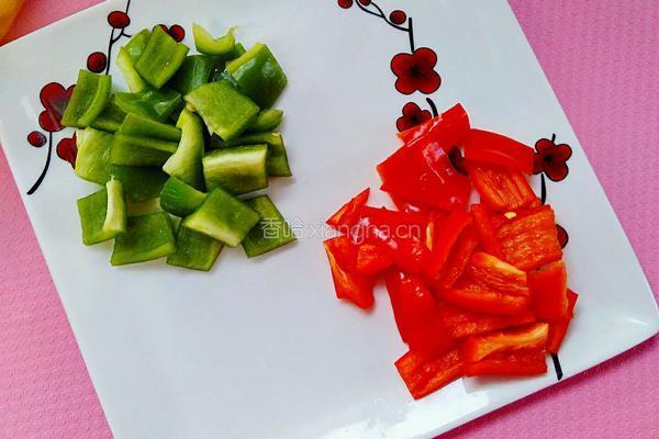 菠萝咕噜肉的做法图解2