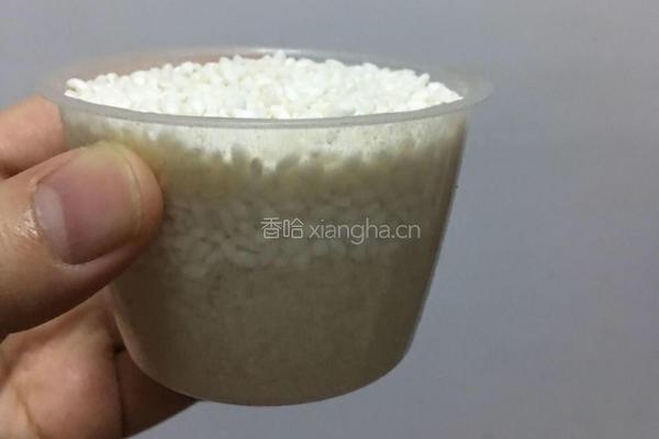 自制小宝宝米粉的做法图解1