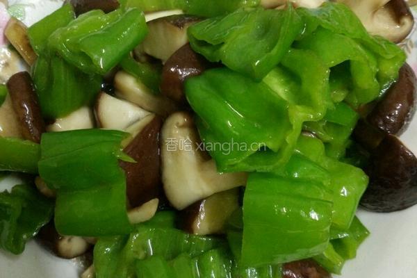 青椒炒香菇的做法图解5