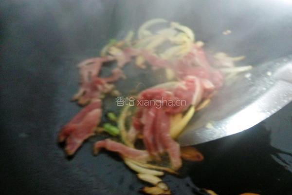 肉丝炒豆芽的做法图解3
