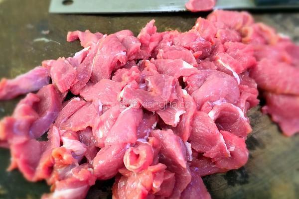 牙签牛肉的做法图解2