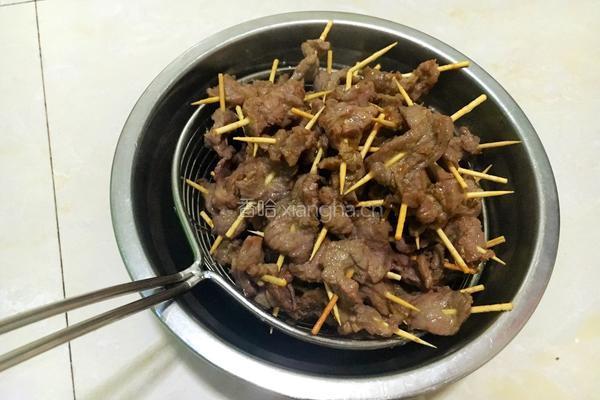 牙签牛肉的做法图解7