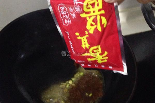 酱炖麦穗鱼的做法图解2