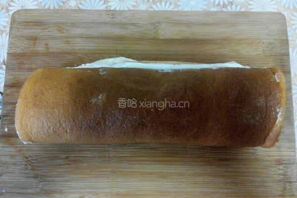 奶油黄桃蛋糕卷的做法图解24