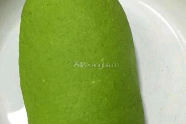 白菜（百财）饺子的做法图解1
