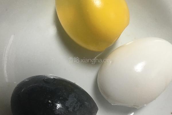 三色结义的做法图解1
