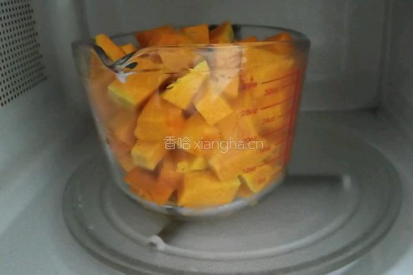 南瓜豆沙馒头的做法图解3
