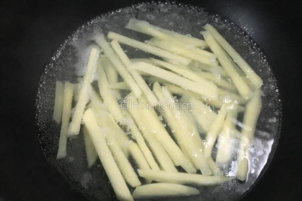 土豆炒肉的做法图解3