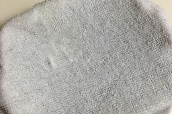 蓝纹奶酪披萨的做法图解4