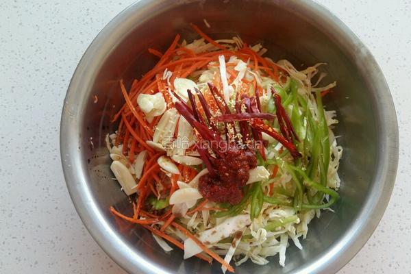 爽口下饭菜的做法图解2