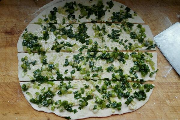 掉渣葱香饼的做法图解9