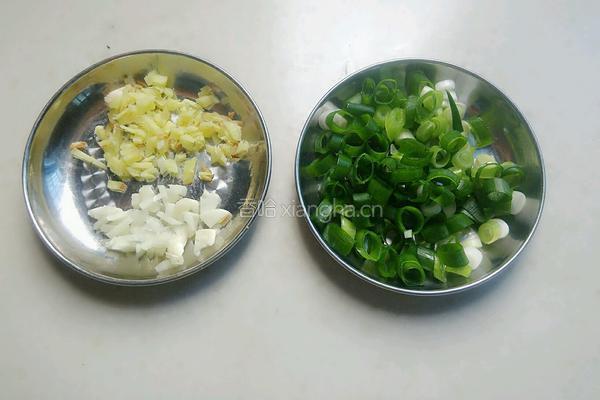 酸豆角炒肉末的做法图解2