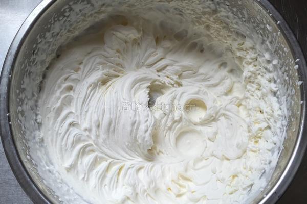 草莓味儿奶油冰淇淋的做法图解6