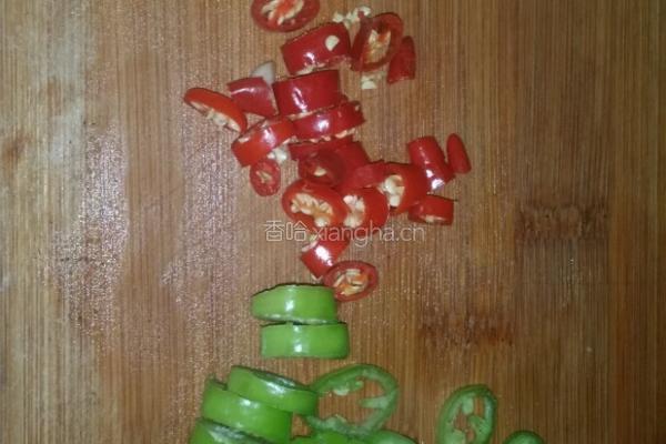 凉拌双椒菠菜粉丝的做法图解4