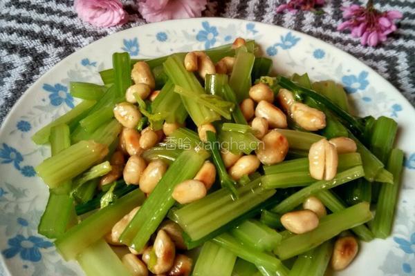 凉拌芹菜花生米的做法图解4