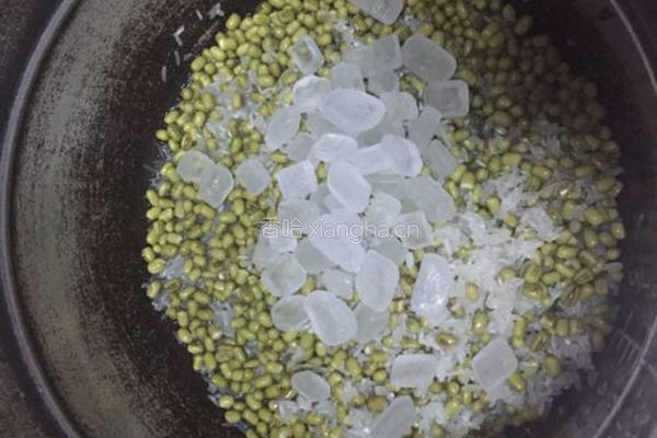 绿豆粥的做法图解4