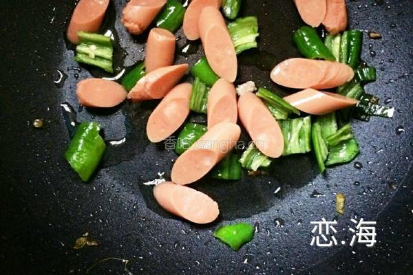 莴苣火腿炒肉的做法图解2