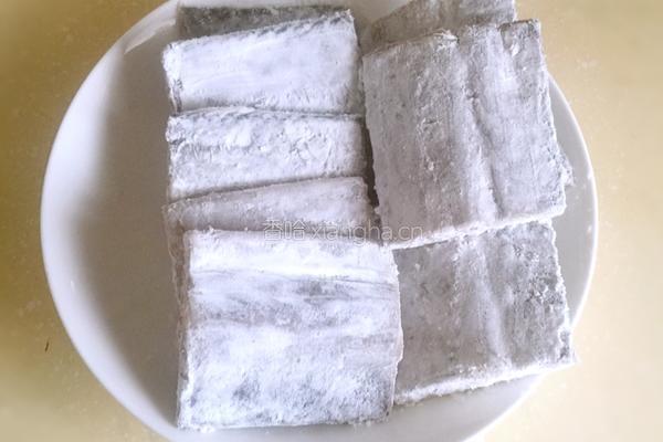 茄汁带鱼的做法图解3