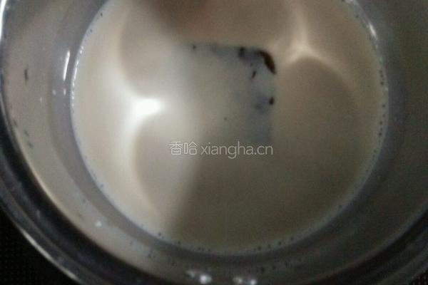 三色吐司的做法图解1