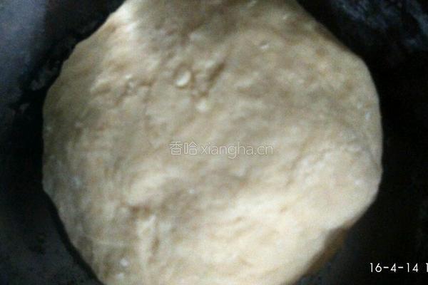 电烤箱葱油饼的做法图解3