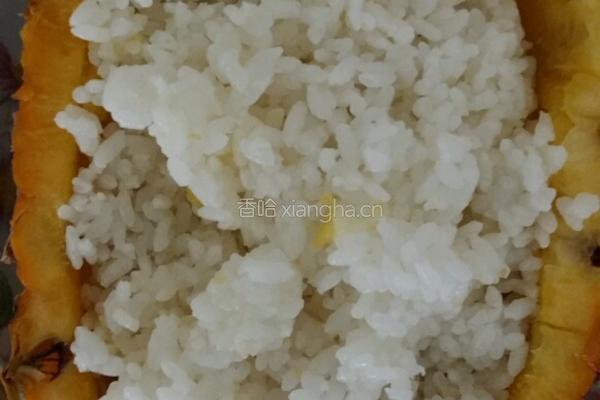 美味菠萝饭的做法图解2