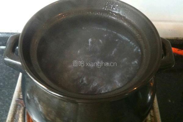 骨头汤的做法图解2