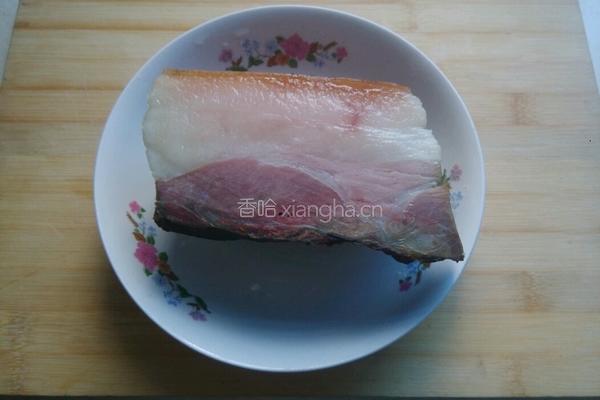 苕皮炒腊肉的做法图解1