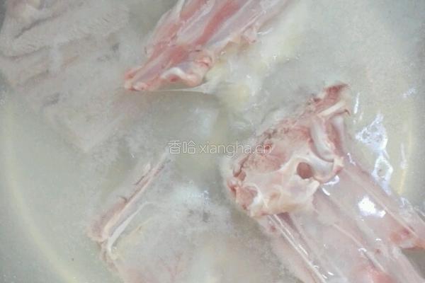 花胶老鸭汤 的做法图解2