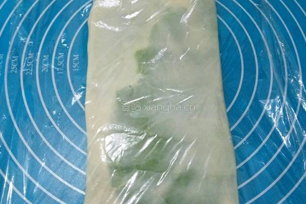 翡翠莲蓉蛋黄酥的做法图解16