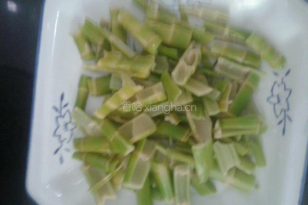 素炒竹笋的做法图解2