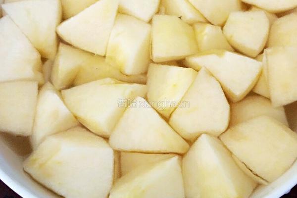 红烧肉烧苹果的做法图解7