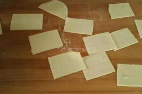 苜蓿猪肉馄饨的做法图解5