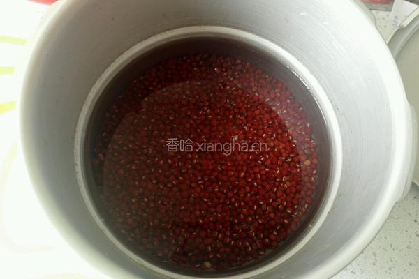 最简红豆沙的做法图解1