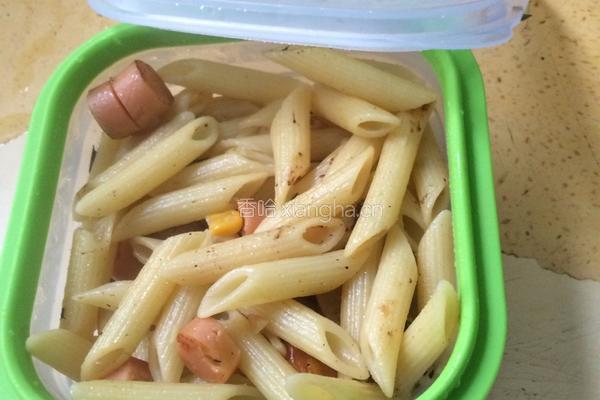 小白做火腿肠炒通心粉的做法图解9