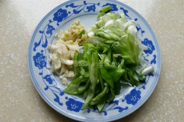 茄子土豆条的做法图解4