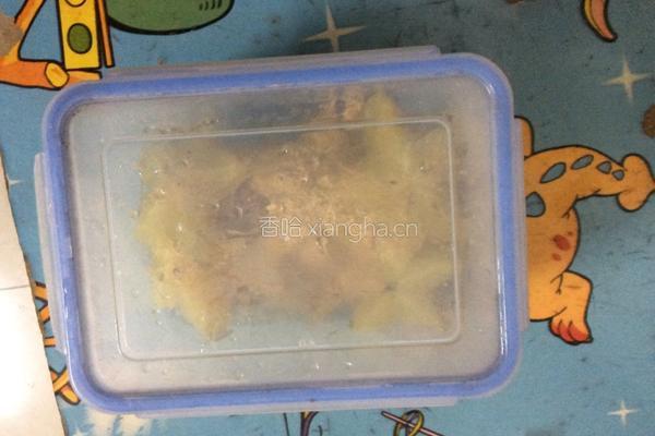 陈皮粉腌杨桃的做法图解4
