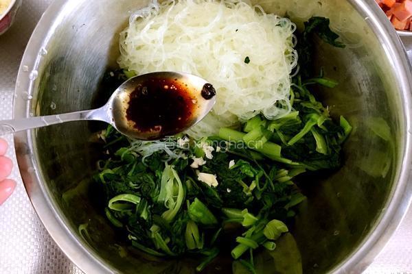 椒油菠菜拌粉丝的做法图解6