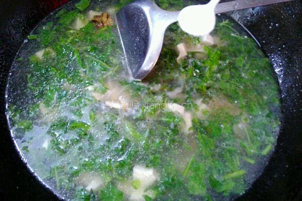 荠菜豆腐汤的做法图解10