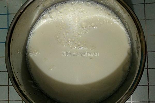 自制黄桃酸奶的做法图解2