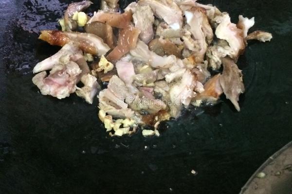 烧肉炒荷兰豆的做法图解6