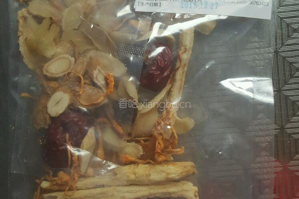 虫草花西洋参咸鸡汤的做法图解2