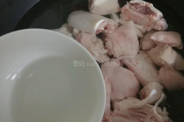 红烧猪蹄的做法图解2