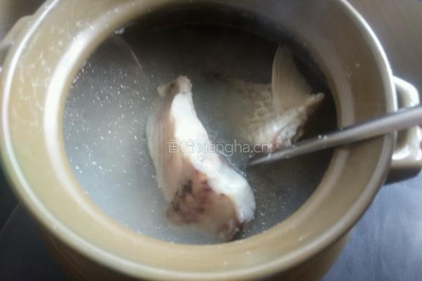 鱼茸粥的做法图解2