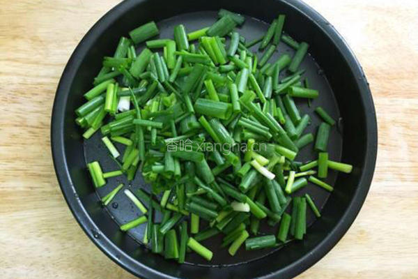 小葱拌豆腐的做法图解3